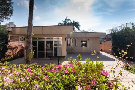 Casa à venda com 333m², 3 quartos e 10 vagasQuintal