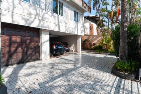 Casa à venda com 333m², 3 quartos e 10 vagasGaragem