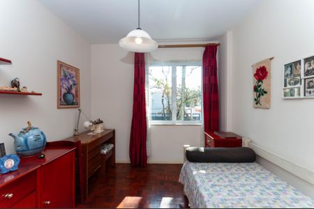 Casa à venda com 333m², 3 quartos e 10 vagasQuarto 1