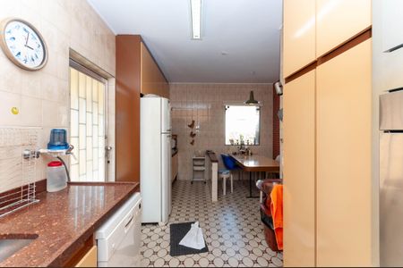 Casa à venda com 333m², 3 quartos e 10 vagasCozinha