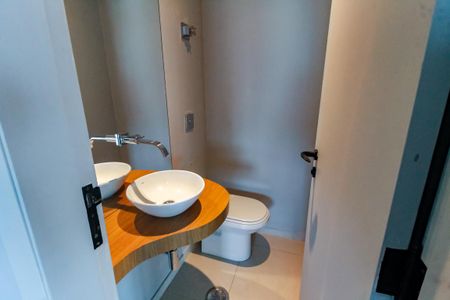 Apartamento à venda com 163m², 4 quartos e 3 vagasLavabo