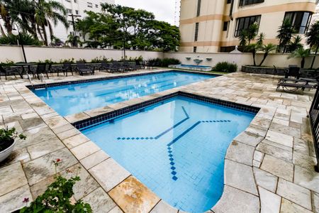 Apartamento à venda com 163m², 4 quartos e 3 vagasÁrea comum - Piscina