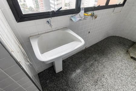 Apartamento à venda com 163m², 4 quartos e 3 vagasDetalhe da area de serviço