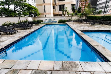 Apartamento à venda com 163m², 4 quartos e 3 vagasÁrea comum - Piscina