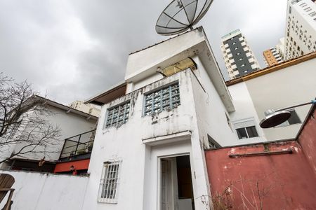 Casa à venda com 280m², 4 quartos e 1 vagaFachada