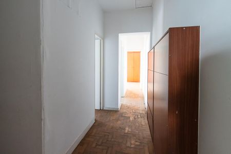 Casa à venda com 280m², 4 quartos e 1 vagaCorredor