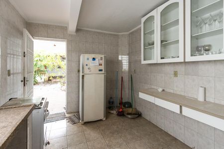 Casa à venda com 280m², 4 quartos e 1 vagaEdícula