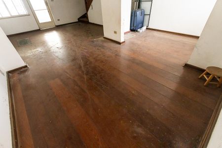 Casa à venda com 280m², 4 quartos e 1 vagaSala