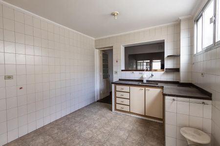 Casa à venda com 280m², 4 quartos e 1 vagaCozinha