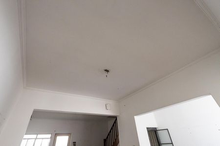 Casa à venda com 280m², 4 quartos e 1 vagaSala