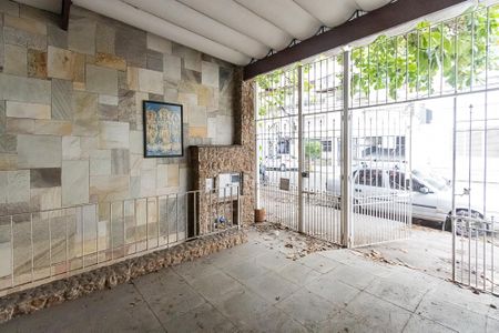 Casa à venda com 280m², 4 quartos e 1 vagaGaragem