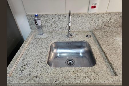 Studio à venda com 27m², 1 quarto e sem vagaStudio 