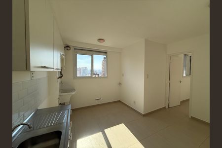 Apartamento para alugar com 30m², 1 quarto e sem vaga Apartamento para alugar com 30m², 1 quarto e sem vagaSala/cozinha