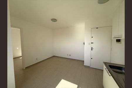 Apartamento para alugar com 30m², 1 quarto e sem vaga Apartamento para alugar com 30m², 1 quarto e sem vagaSala/cozinha