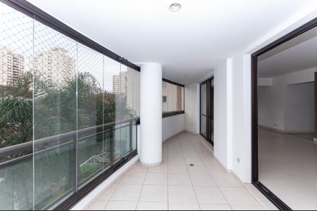 Varanda Gourmet de apartamento à venda com 3 quartos, 178m² em Vila Anglo Brasileira, São Paulo