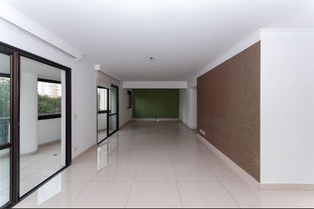 Apartamento à venda com 178m², 3 quartos e 3 vagas Apartamento à venda com 178m², 3 quartos e 3 vagasSala