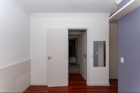 Apartamento à venda com 178m², 3 quartos e 3 vagas Apartamento à venda com 178m², 3 quartos e 3 vagasSuíte