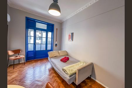 Apartamento para alugar com 26m², 1 quarto e sem vagaSala/Quarto