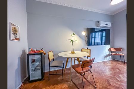 Apartamento para alugar com 26m², 1 quarto e sem vagaSala/Quarto