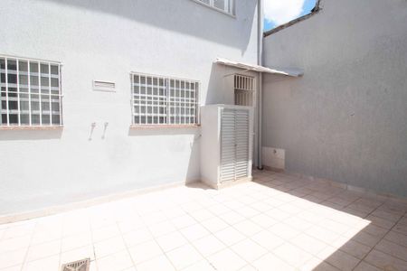 Casa para alugar com 142m², 3 quartos e 2 vagas
