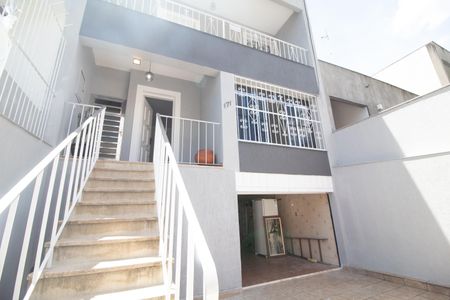 Casa para alugar com 142m², 3 quartos e 2 vagas