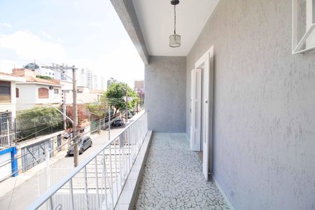 Casa para alugar com 142m², 3 quartos e 2 vagas