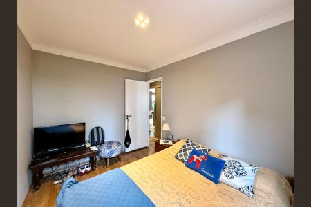 Apartamento à venda com 115m², 3 quartos e 2 vagasSuíte 2