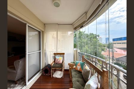 Apartamento à venda com 115m², 3 quartos e 2 vagasSacada