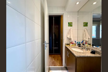 Apartamento à venda com 115m², 3 quartos e 2 vagasBanheiro Suíte 2