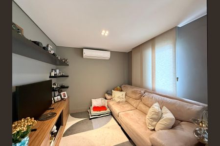 Apartamento à venda com 115m², 3 quartos e 2 vagasSala