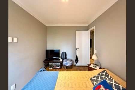 Apartamento à venda com 115m², 3 quartos e 2 vagasSuíte 2