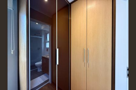 Apartamento à venda com 115m², 3 quartos e 2 vagasSuíte 2