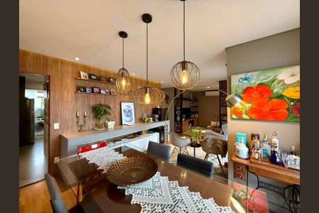 Apartamento à venda com 115m², 3 quartos e 2 vagasSala