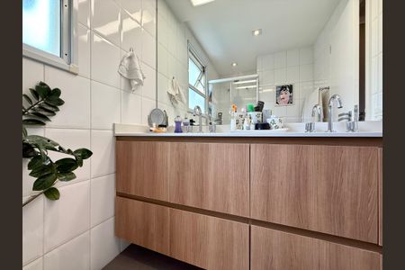 Apartamento à venda com 115m², 3 quartos e 2 vagasBanheiro Suíte 1