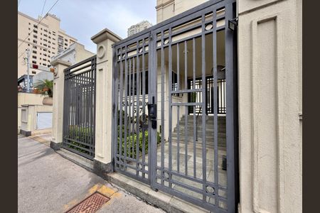 Apartamento à venda com 115m², 3 quartos e 2 vagasFachada