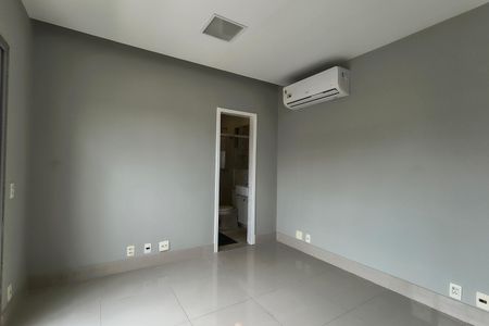 Apartamento para alugar com 128m², 3 quartos e 1 vagaSuíte 2V