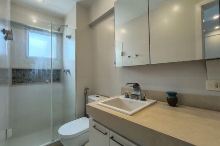 Apartamento para alugar com 128m², 3 quartos e 1 vagaBanheiro da Suíte 1