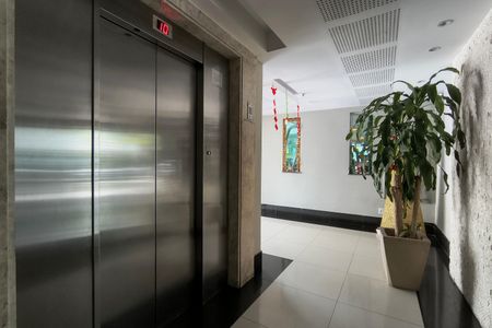 Apartamento para alugar com 128m², 3 quartos e 1 vagaHall de entrada