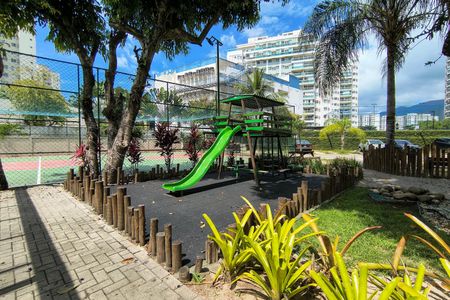 Apartamento para alugar com 128m², 3 quartos e 1 vagaÁrea comum - Playground