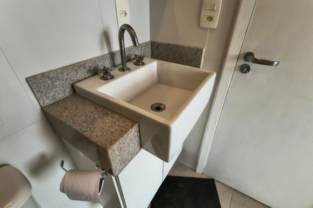 Apartamento para alugar com 128m², 3 quartos e 1 vagaBanheiro da Suíte 2