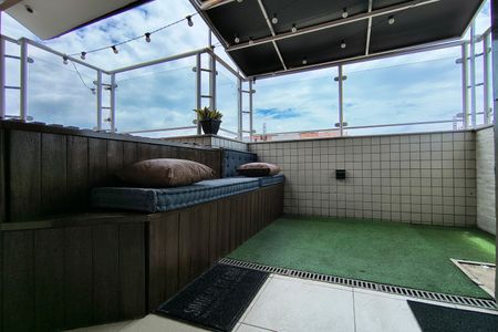 Apartamento para alugar com 128m², 3 quartos e 1 vagaCobertura