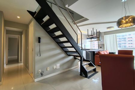 Apartamento para alugar com 128m², 3 quartos e 1 vagaSala