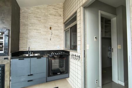 Apartamento para alugar com 128m², 3 quartos e 1 vagaChurrasqueira