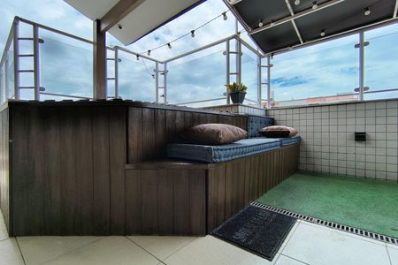 Apartamento para alugar com 128m², 3 quartos e 1 vagaCobertura