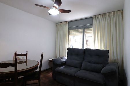 Sala de apartamento para alugar com 1 quarto, 41m² em Bom Fim, Porto Alegre