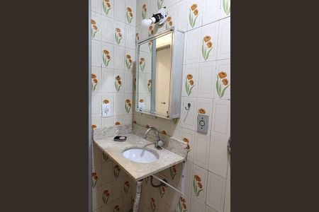 Apartamento para alugar com 41m², 1 quarto e sem vagaBanheiro social