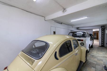 Casa para alugar com 250m², 3 quartos e 7 vagas Casa para alugar com 250m², 3 quartos e 7 vagasGaragem