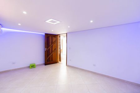 Casa para alugar com 250m², 3 quartos e 7 vagas Casa para alugar com 250m², 3 quartos e 7 vagasQuarto