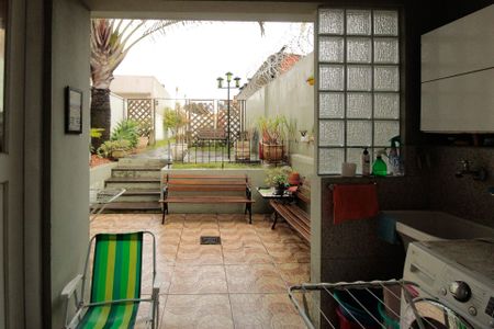 Casa à venda com 180m², 3 quartos e 3 vagasQuintal