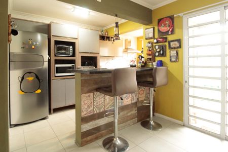 Casa à venda com 180m², 3 quartos e 3 vagasCozinha